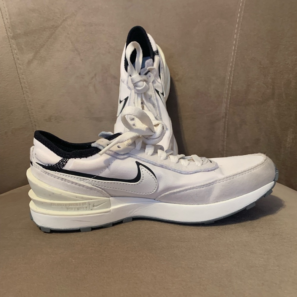 Nike Waffle SE One. Only worn 3 times in great shape.